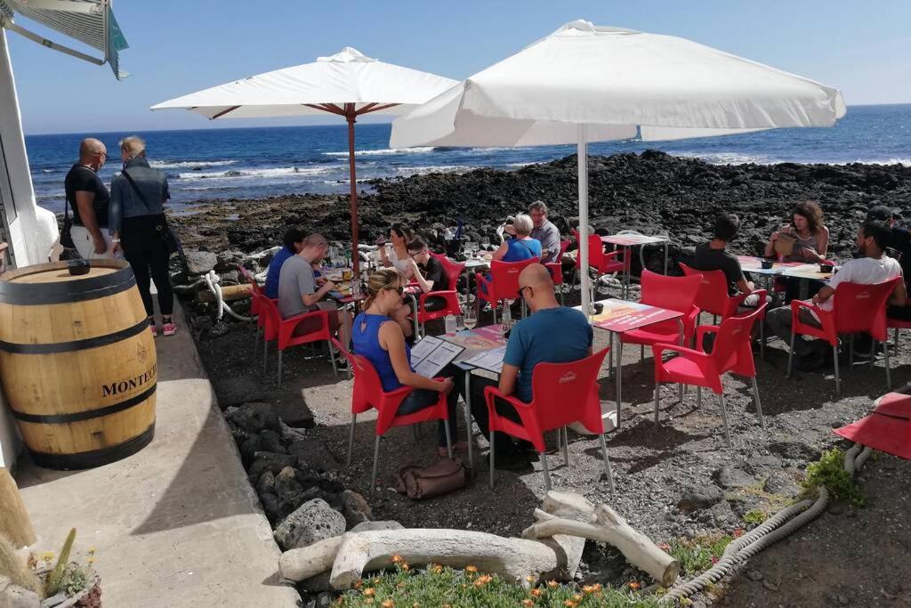 Lina 25 Playa Roca * Costa Teguise